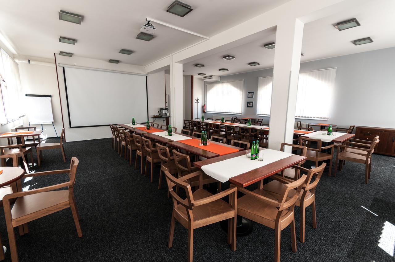 Hotel Slunecni Dvur Brno Zewnętrze zdjęcie