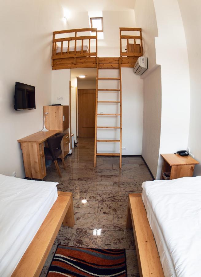 Hotel Slunecni Dvur Brno Zewnętrze zdjęcie