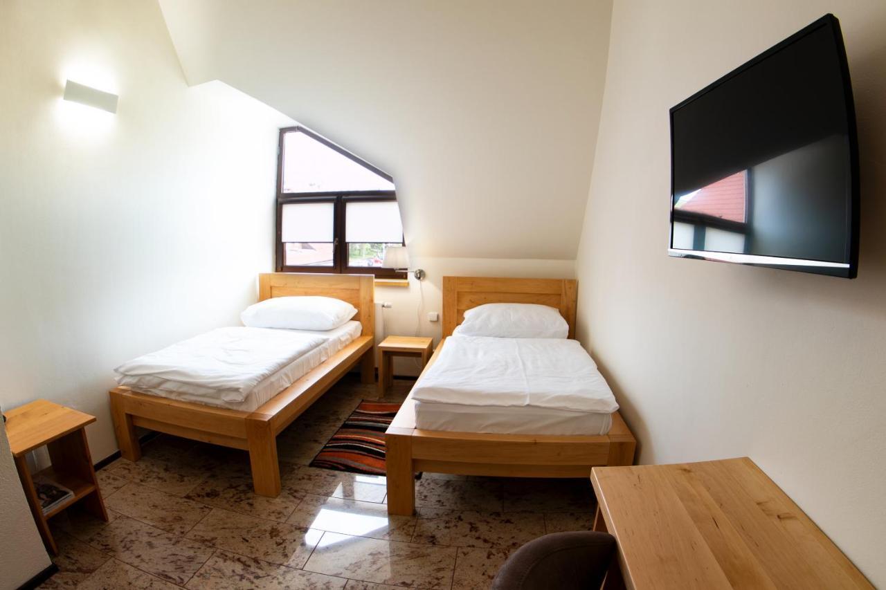 Hotel Slunecni Dvur Brno Zewnętrze zdjęcie