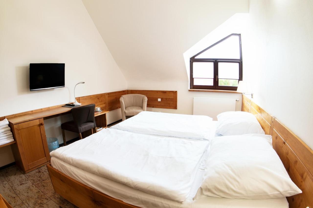 Hotel Slunecni Dvur Brno Zewnętrze zdjęcie